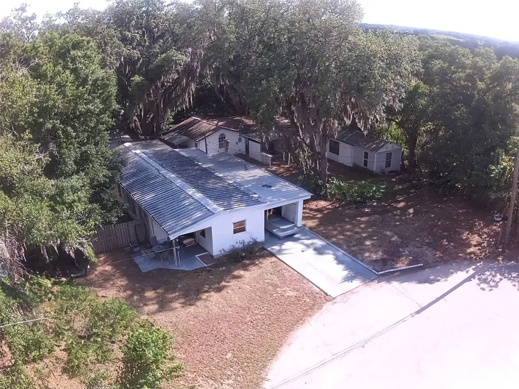 119 Daisy Avenue Auburndale FL 33823