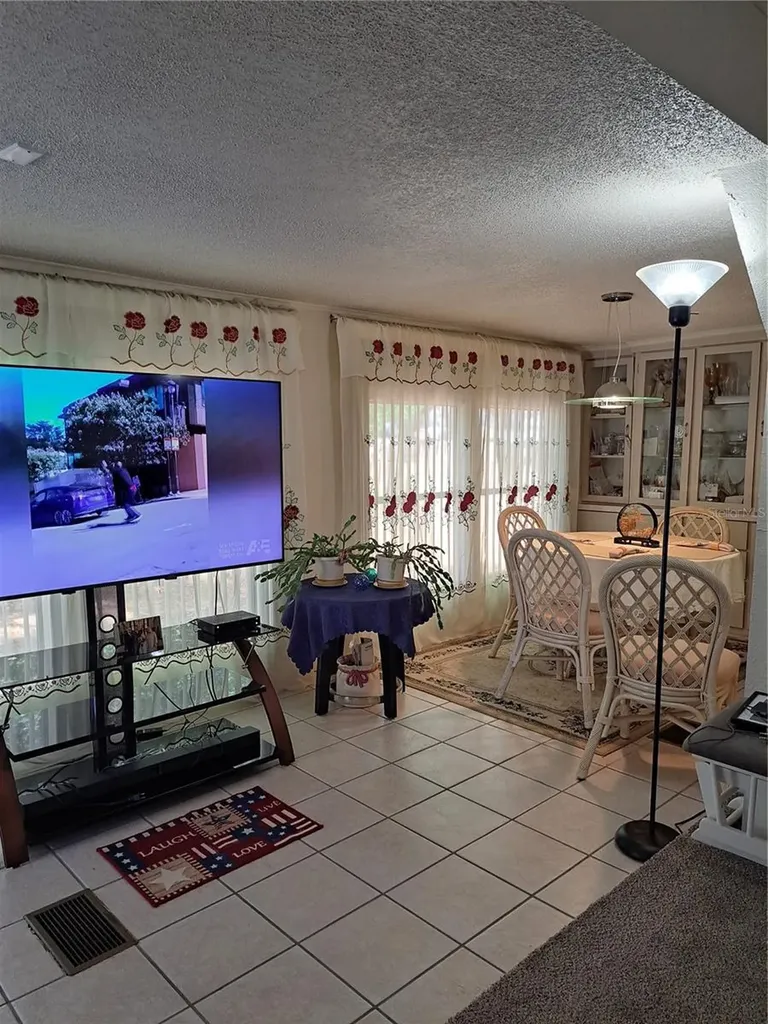 119 Daisy Avenue Auburndale FL 33823