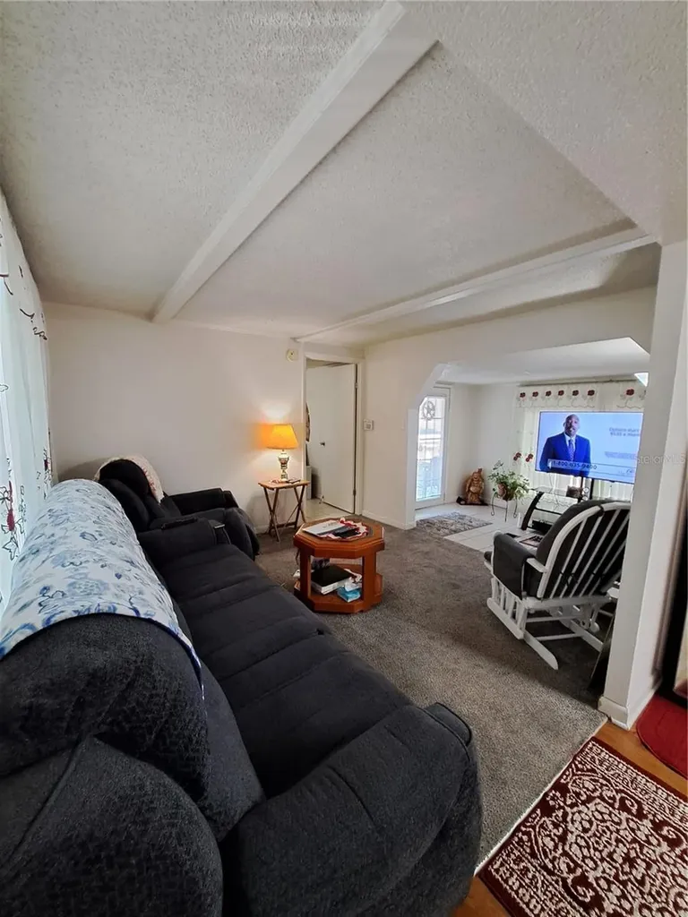 119 Daisy Avenue Auburndale FL 33823
