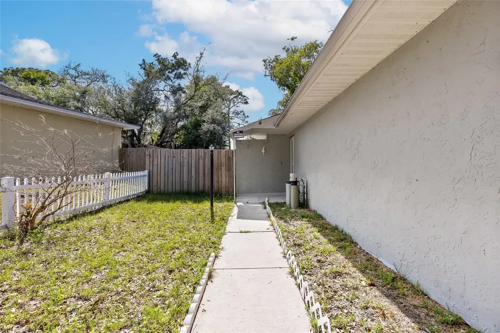 4420 Sugar Loaf Way Orlando FL 32808