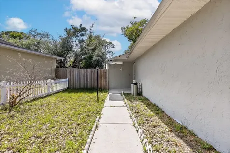 4420 Sugar Loaf Way Orlando FL 32808
