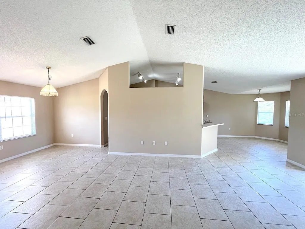 5 Pointer Place Palm Coast FL 32164