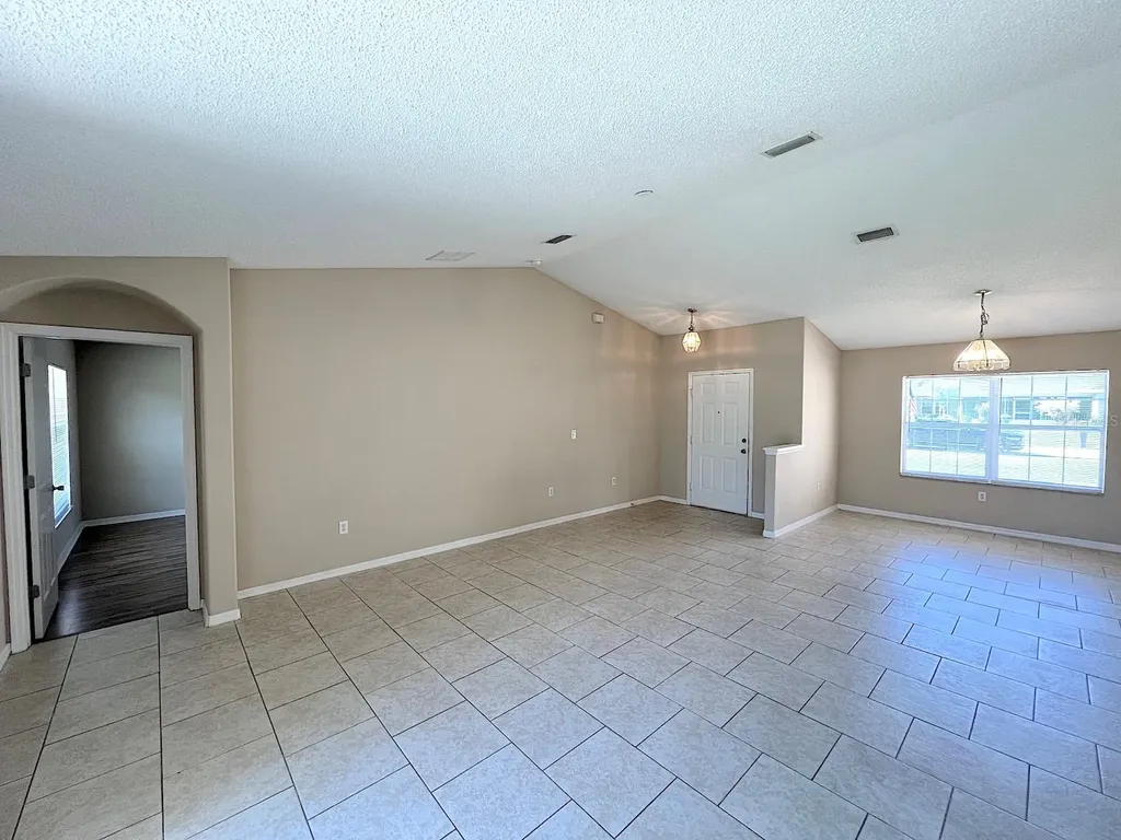 5 Pointer Place Palm Coast FL 32164