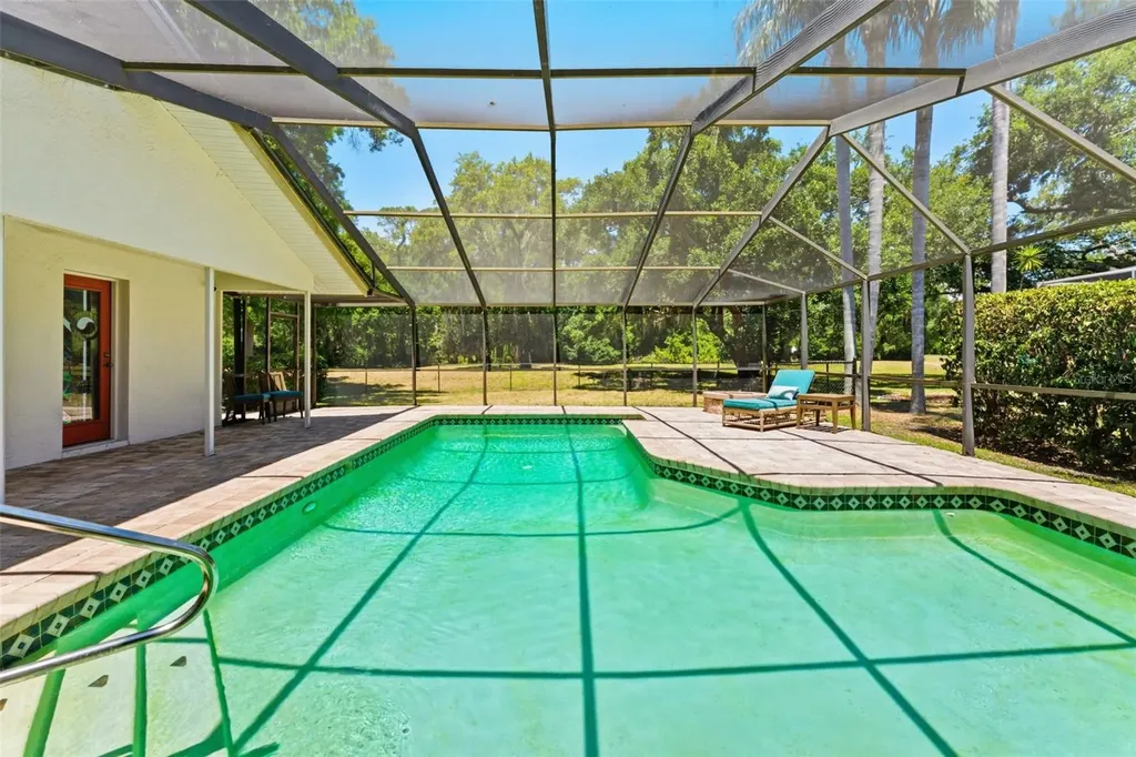 3285 Tarpon Woods Boulevard Palm Harbor FL 34685