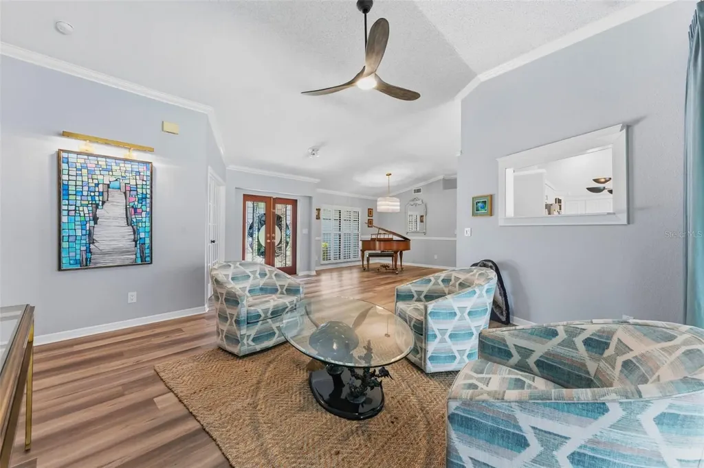 3285 Tarpon Woods Boulevard Palm Harbor FL 34685