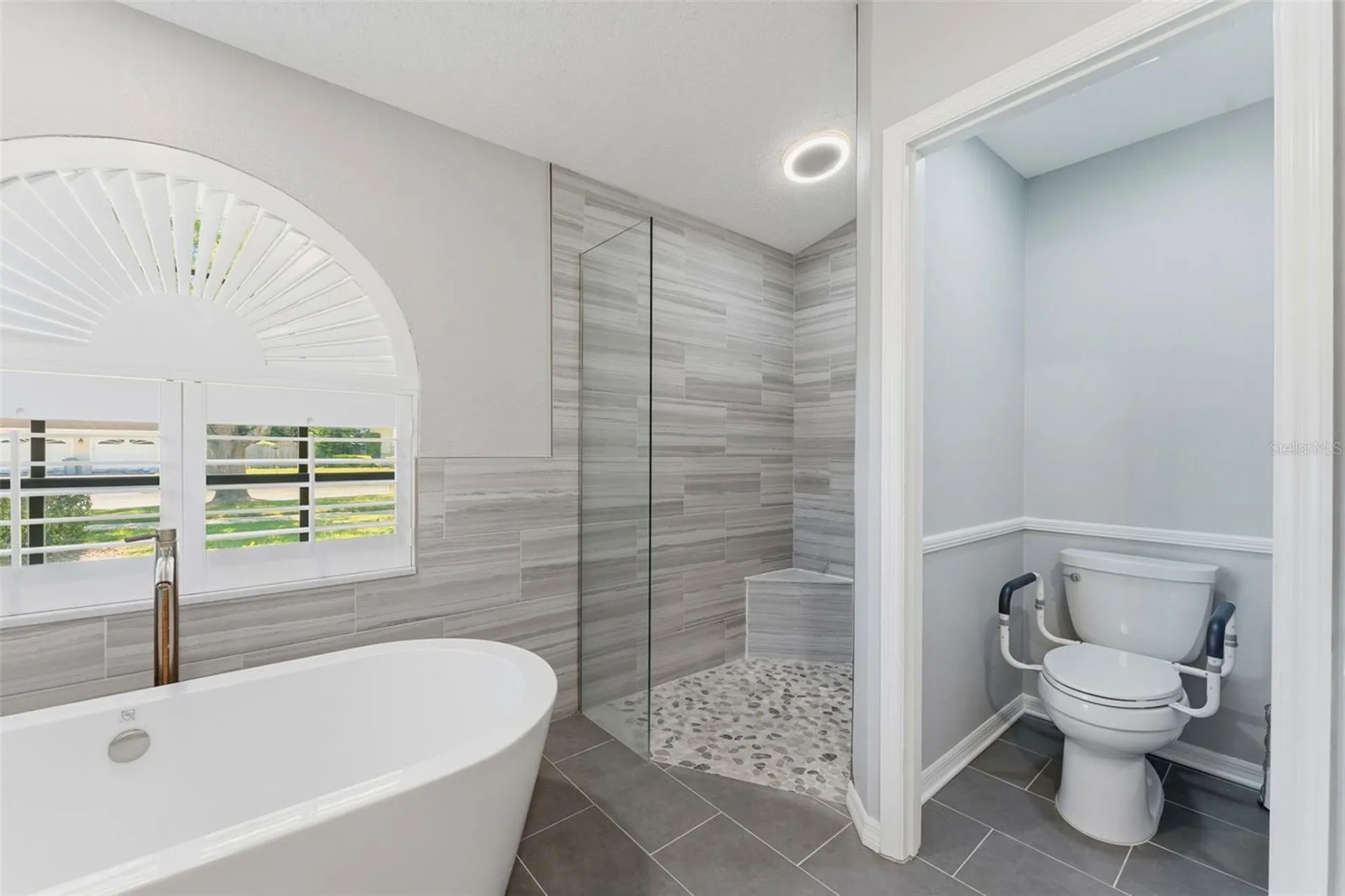 3285 Tarpon Woods Boulevard Palm Harbor FL 34685