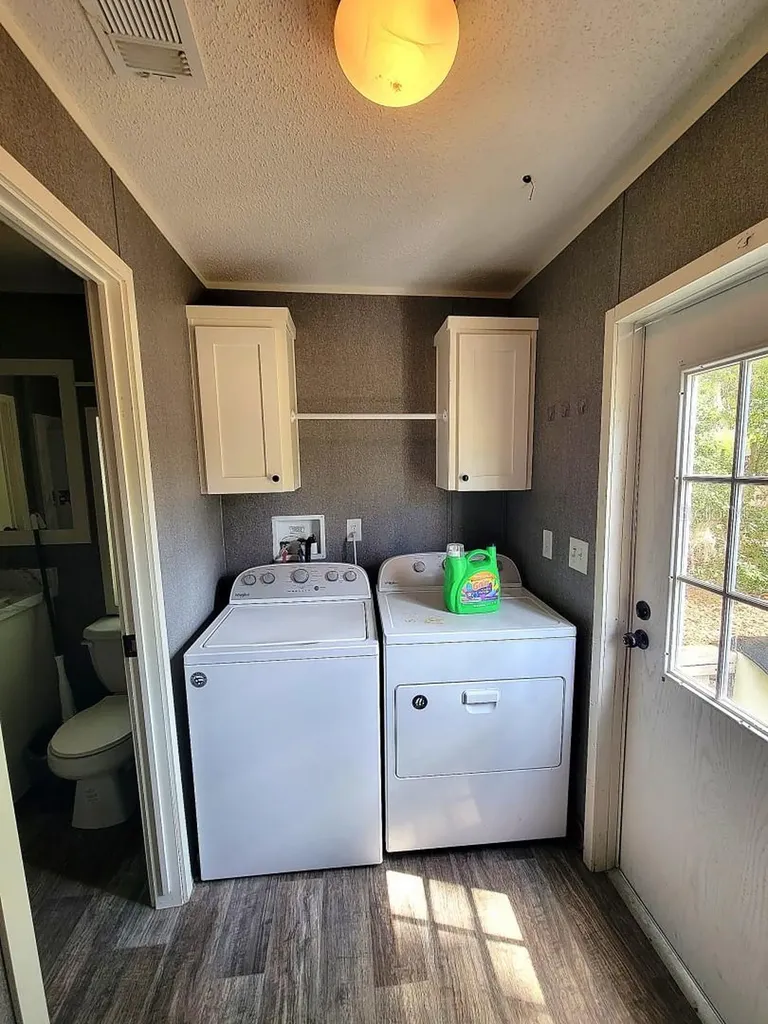 2231 SE State Road 121 Morriston FL 32668