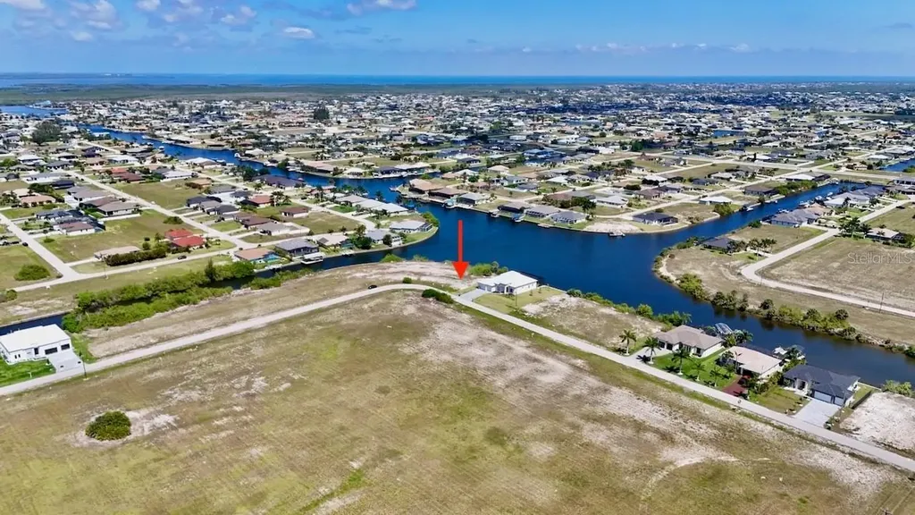 3233 NW 9th Street Cape Coral FL 33993