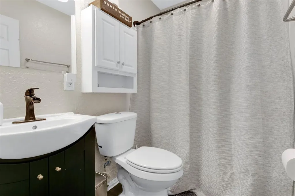 498 Clemson Drive Altamonte Springs FL 32714