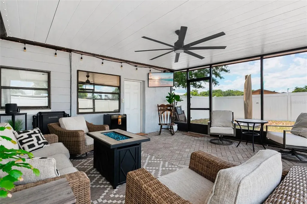 498 Clemson Drive Altamonte Springs FL 32714