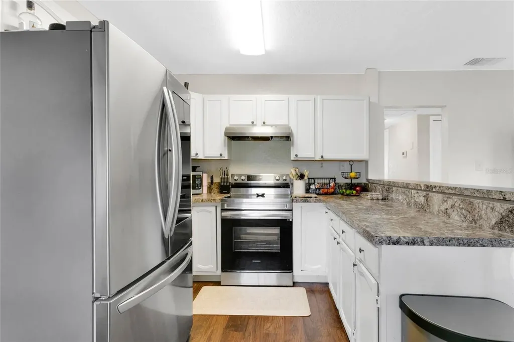 498 Clemson Drive Altamonte Springs FL 32714