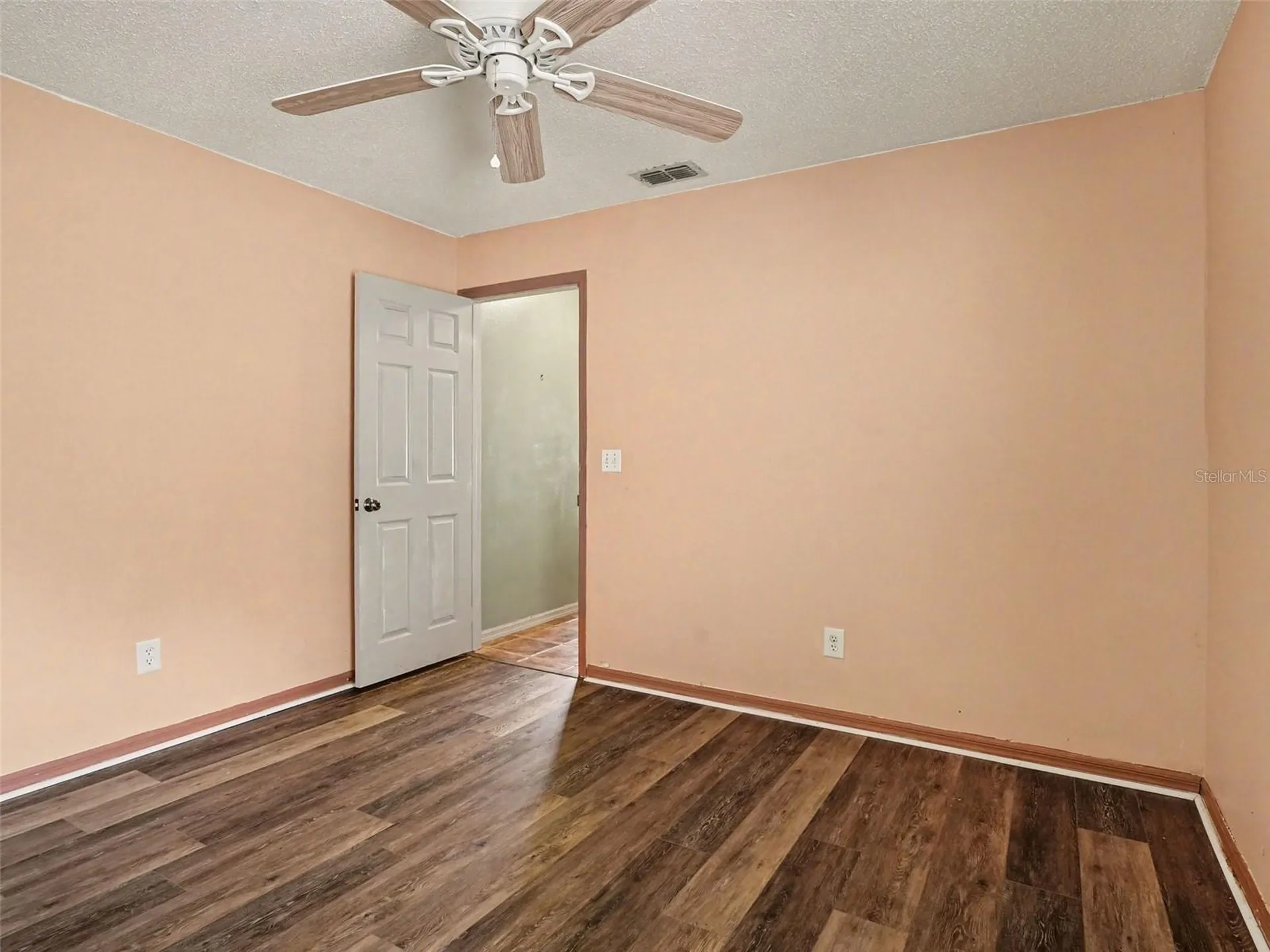 1126 Little Creek Road Orlando FL 32825