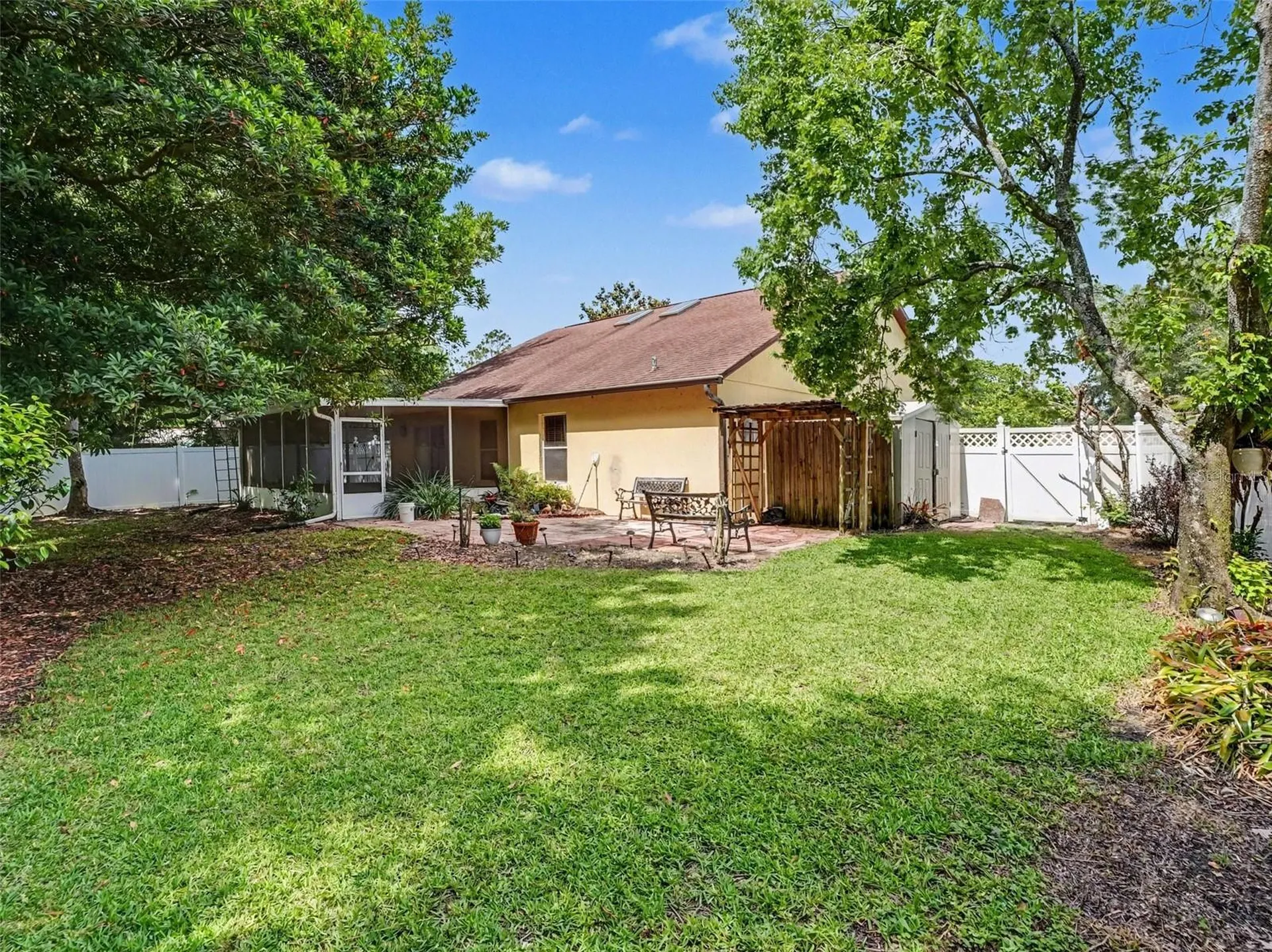 1126 Little Creek Road Orlando FL 32825