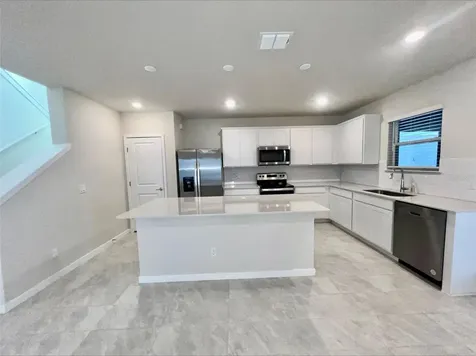 6098 Windy Leaf Alley St Cloud FL 34771
