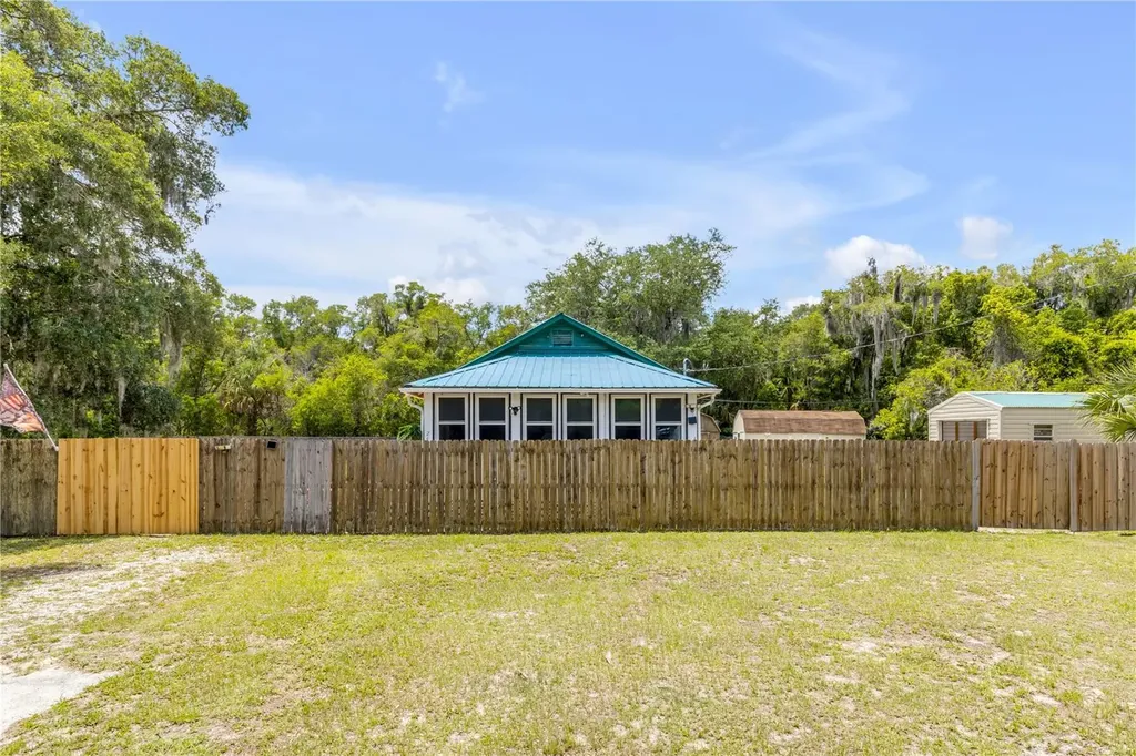 240 Miller Road Deland FL 32724