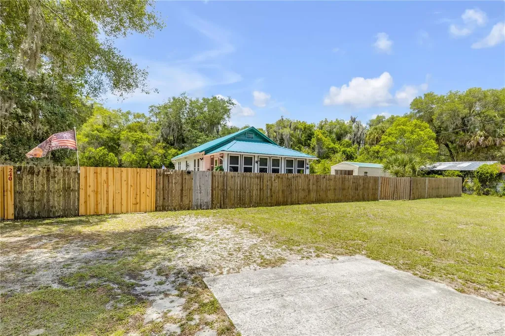 240 Miller Road Deland FL 32724