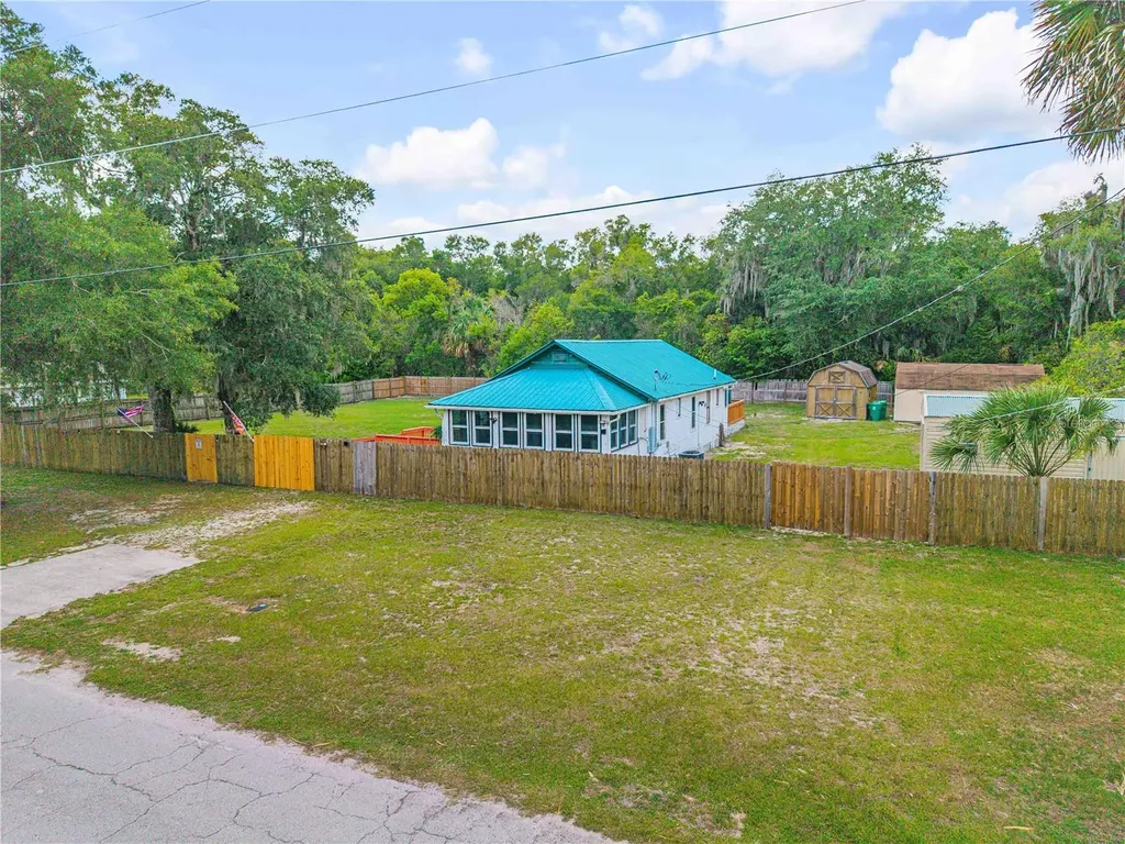 240 Miller Road Deland FL 32724