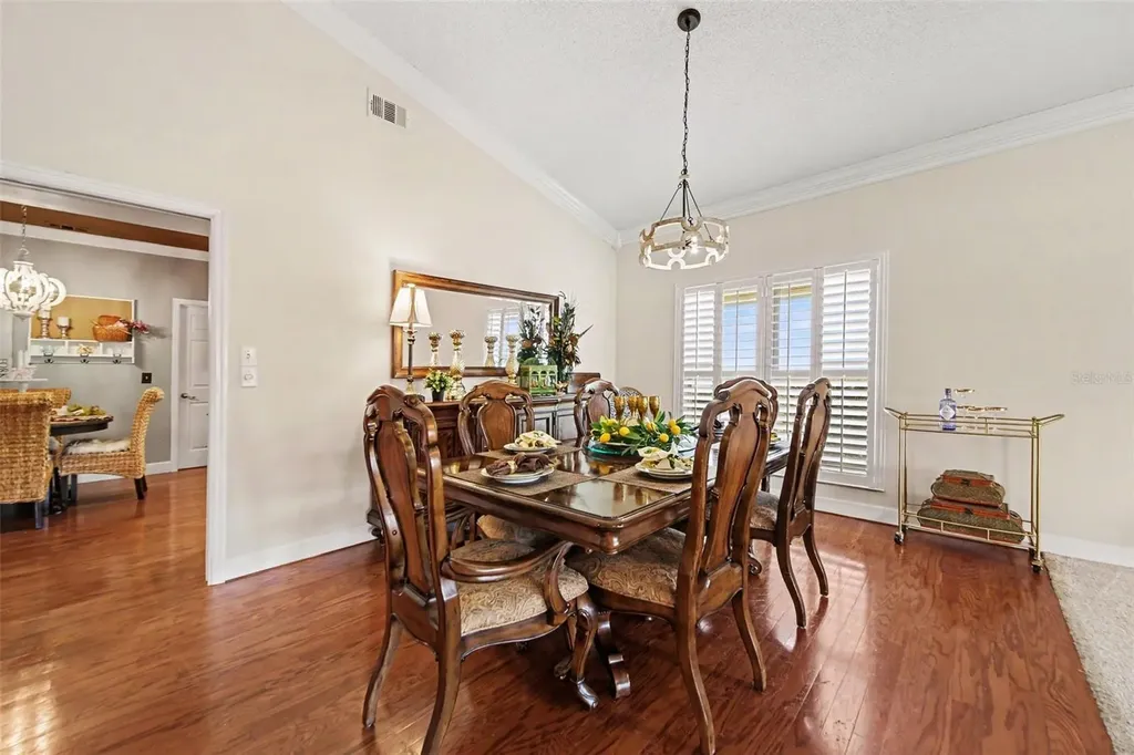 2406 Sweetwater Country Club Drive Apopka FL 32712