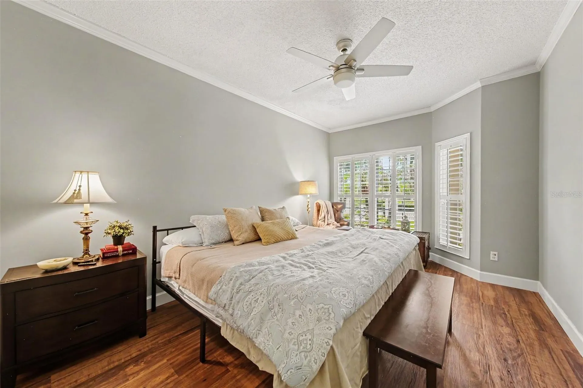 2406 Sweetwater Country Club Drive Apopka FL 32712