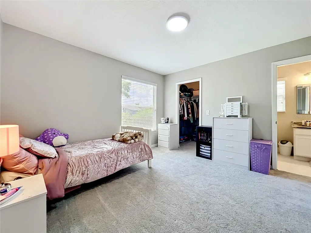12703 Moss Park Ridge Drive Orlando FL 32832
