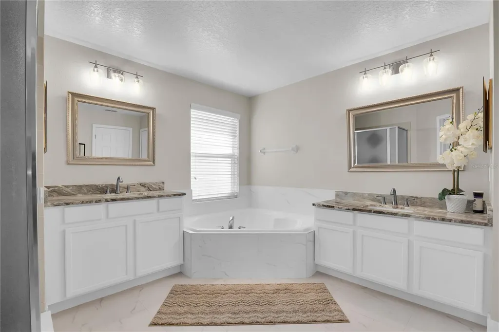 12703 Moss Park Ridge Drive Orlando FL 32832