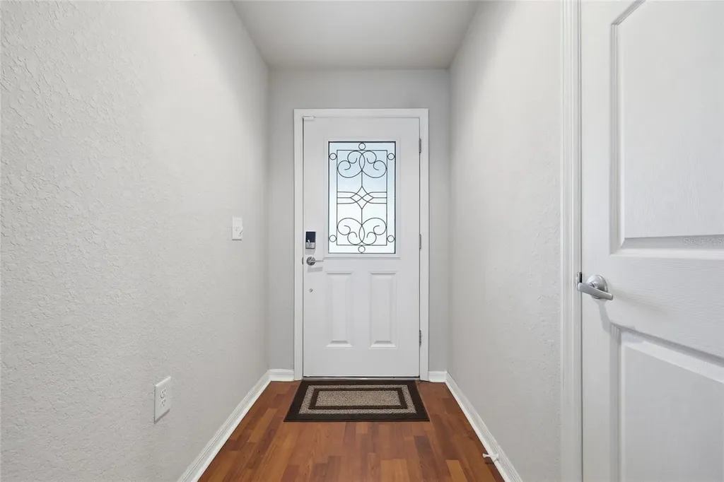 306 Stonepoint Lane Lady Lake FL 32159