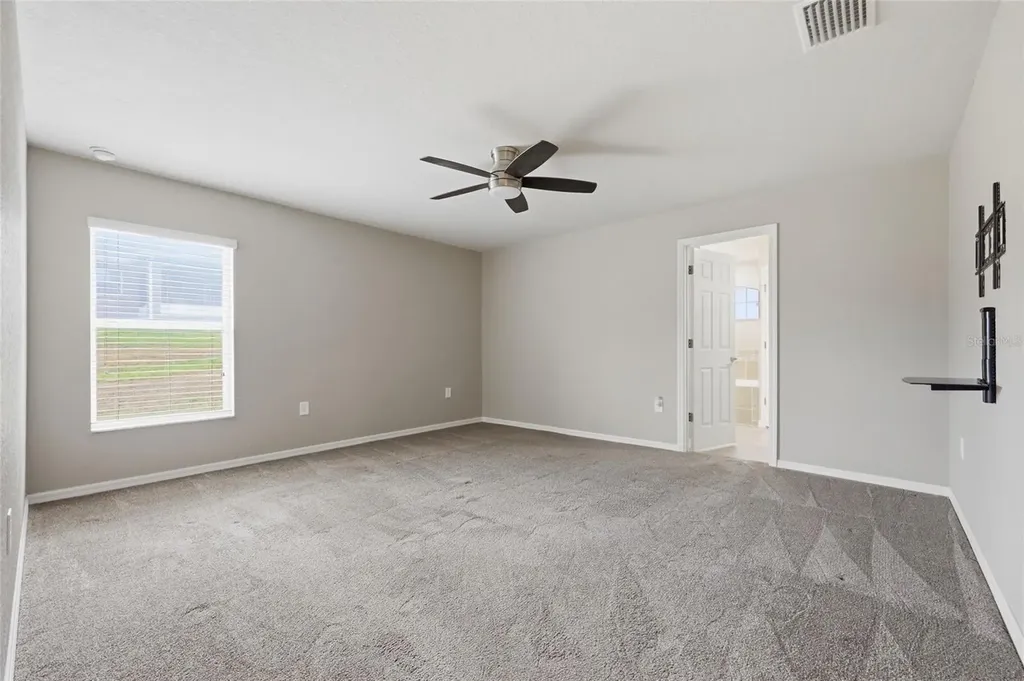 306 Stonepoint Lane Lady Lake FL 32159