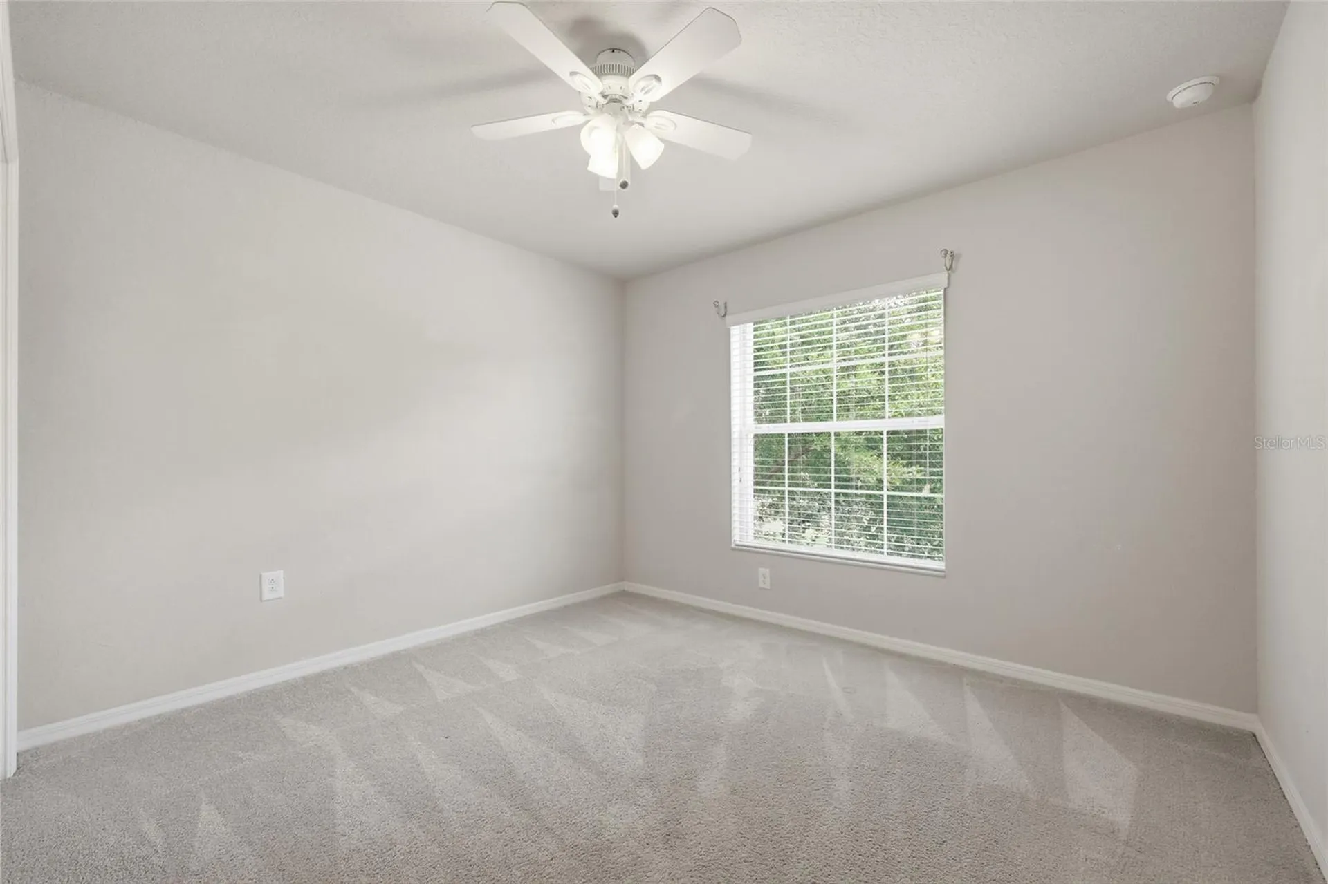 306 Stonepoint Lane Lady Lake FL 32159