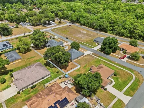 306 Stonepoint Lane Lady Lake FL 32159