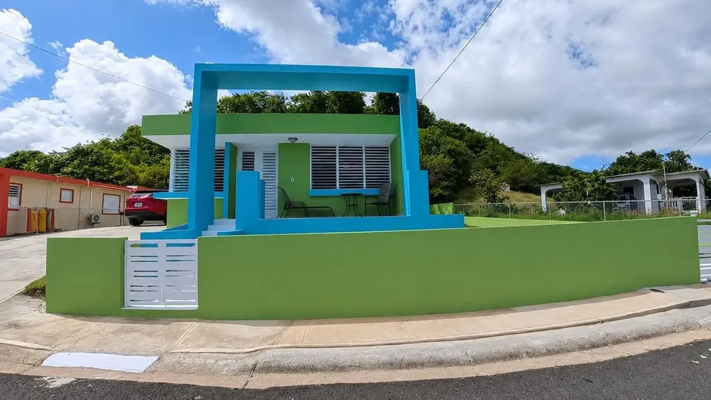 471 Calle 22 Bo. Mariani Maunabo PR 00707