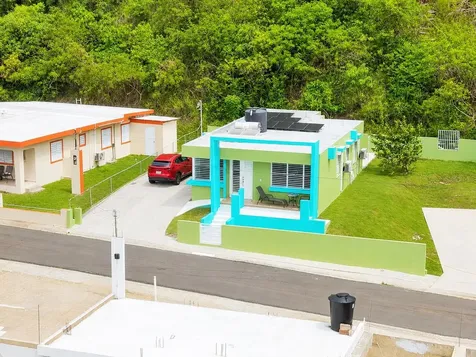 471 Calle 22 Bo. Mariani Maunabo PR 00707