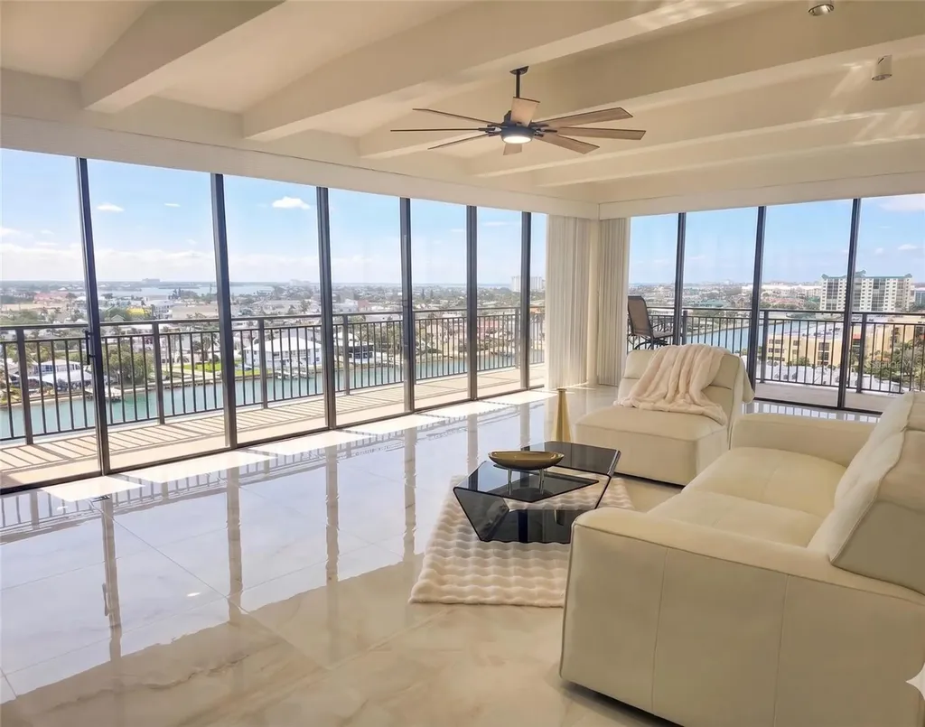 7600 Bayshore Drive Treasure Island FL 33706