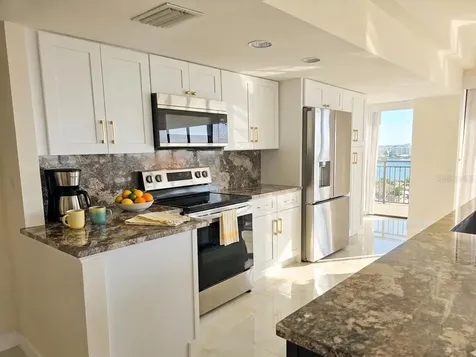 7600 Bayshore Drive Treasure Island FL 33706