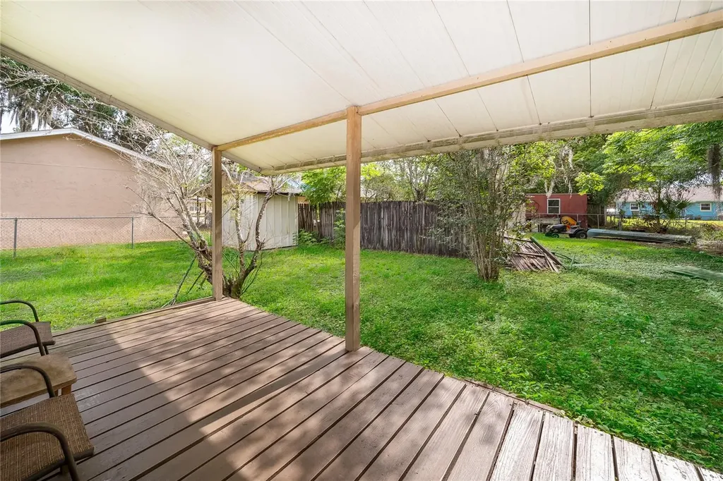 7 S Thacker Avenue Kissimmee FL 34741