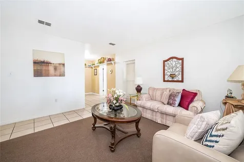 7 S Thacker Avenue Kissimmee FL 34741