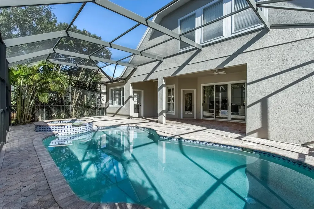 11909 Mandevilla Court Tampa FL 33626