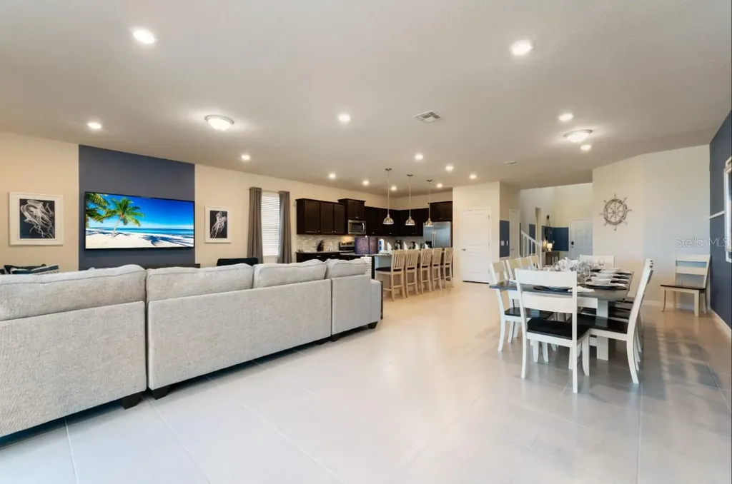 3712 Lana Avenue Davenport FL 33897