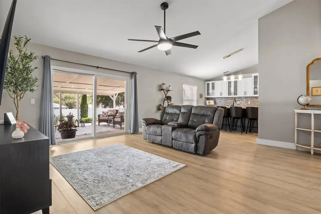 5963 Hillside Heights Drive Lakeland FL 33812