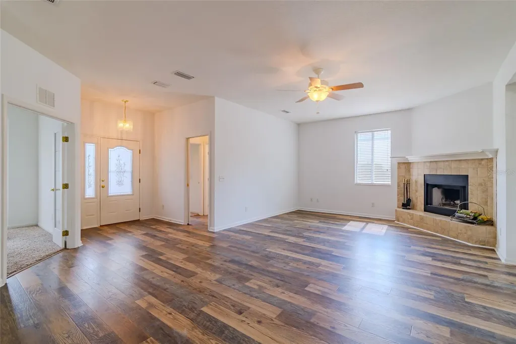 5915 NW 18th Place Ocala FL 34482
