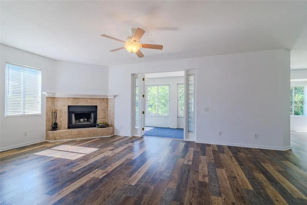 5915 NW 18th Place Ocala FL 34482