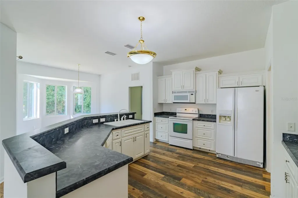 5915 NW 18th Place Ocala FL 34482