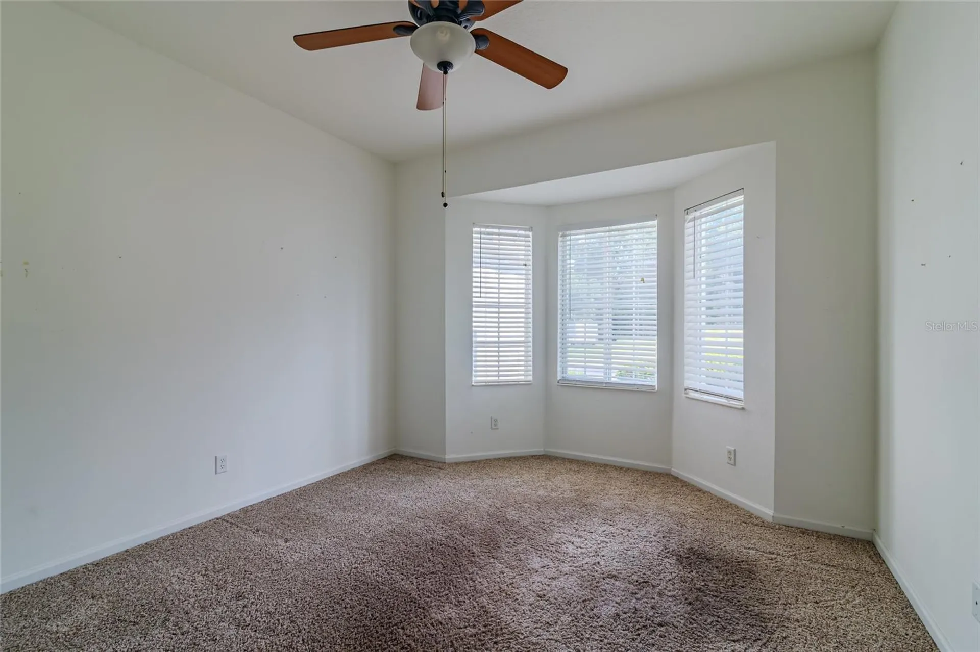 5915 NW 18th Place Ocala FL 34482