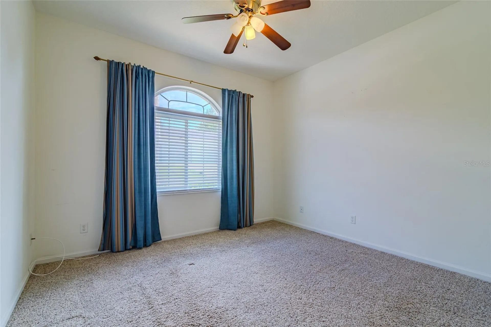 5915 NW 18th Place Ocala FL 34482