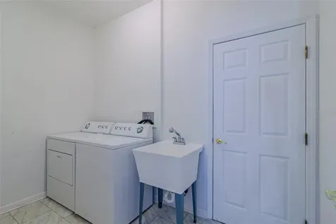 5915 NW 18th Place Ocala FL 34482