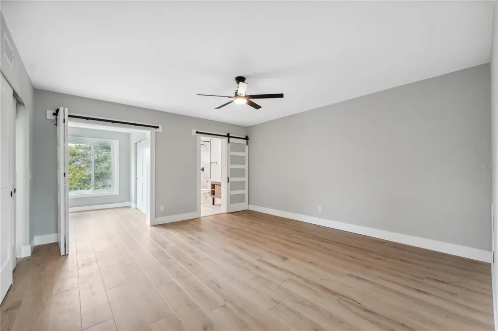 2072 Australia Way W Clearwater FL 33763