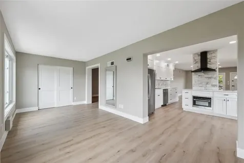 2072 Australia Way W Clearwater FL 33763