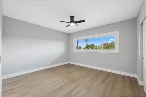 2072 Australia Way W Clearwater FL 33763