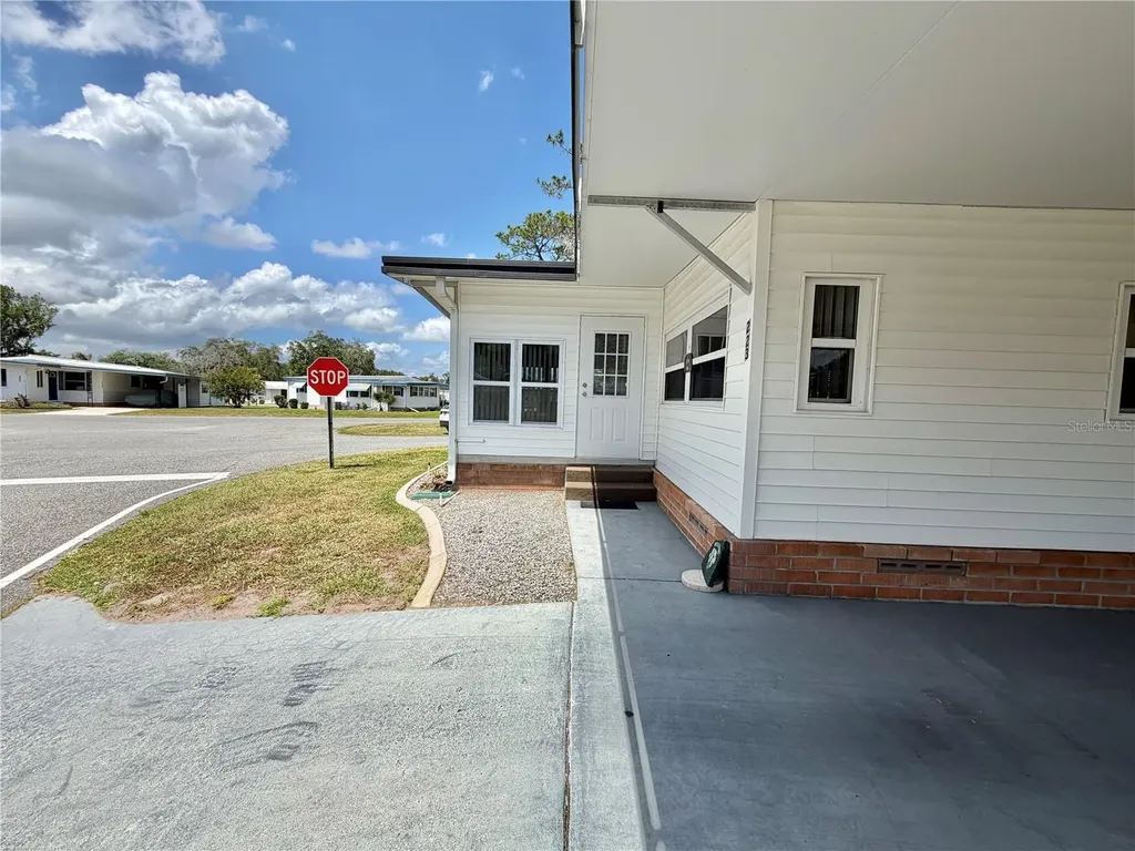 223 Hawthorne Boulevard Leesburg FL 34748