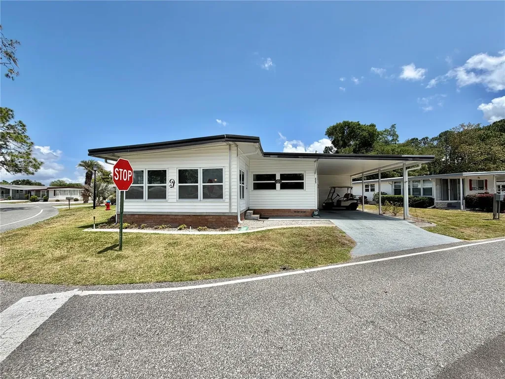 223 Hawthorne Boulevard Leesburg FL 34748