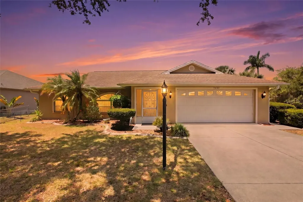 1299 Tripoli Street North Port FL 34286